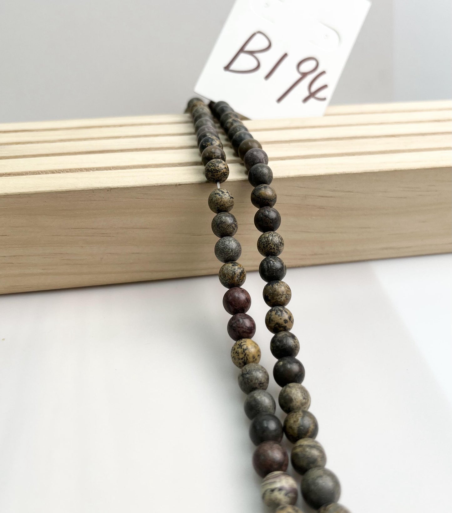 ------#B162-#B201 normal black and grey color  loose beads