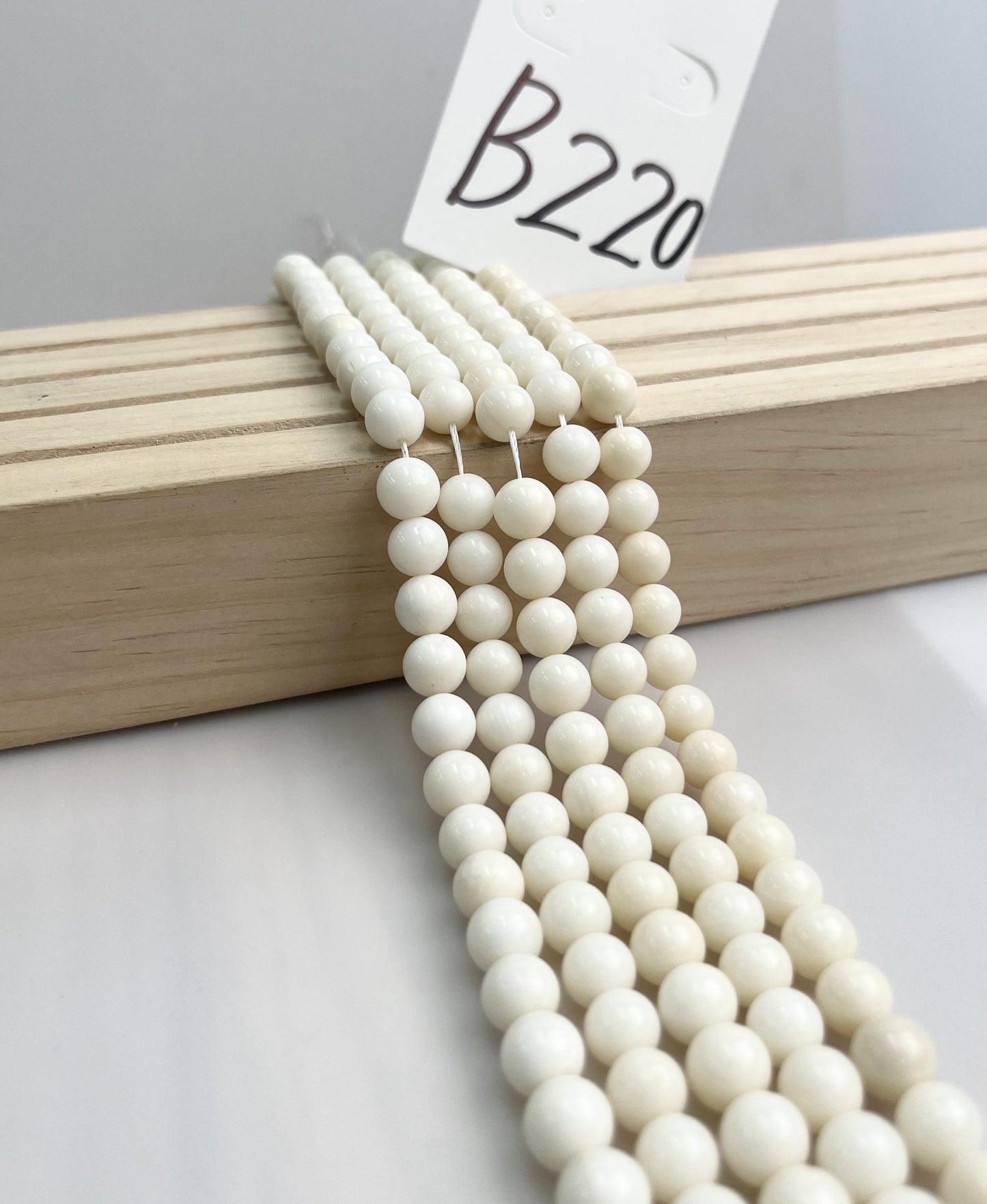 ------#B202-#B224 normal white color  loose beads