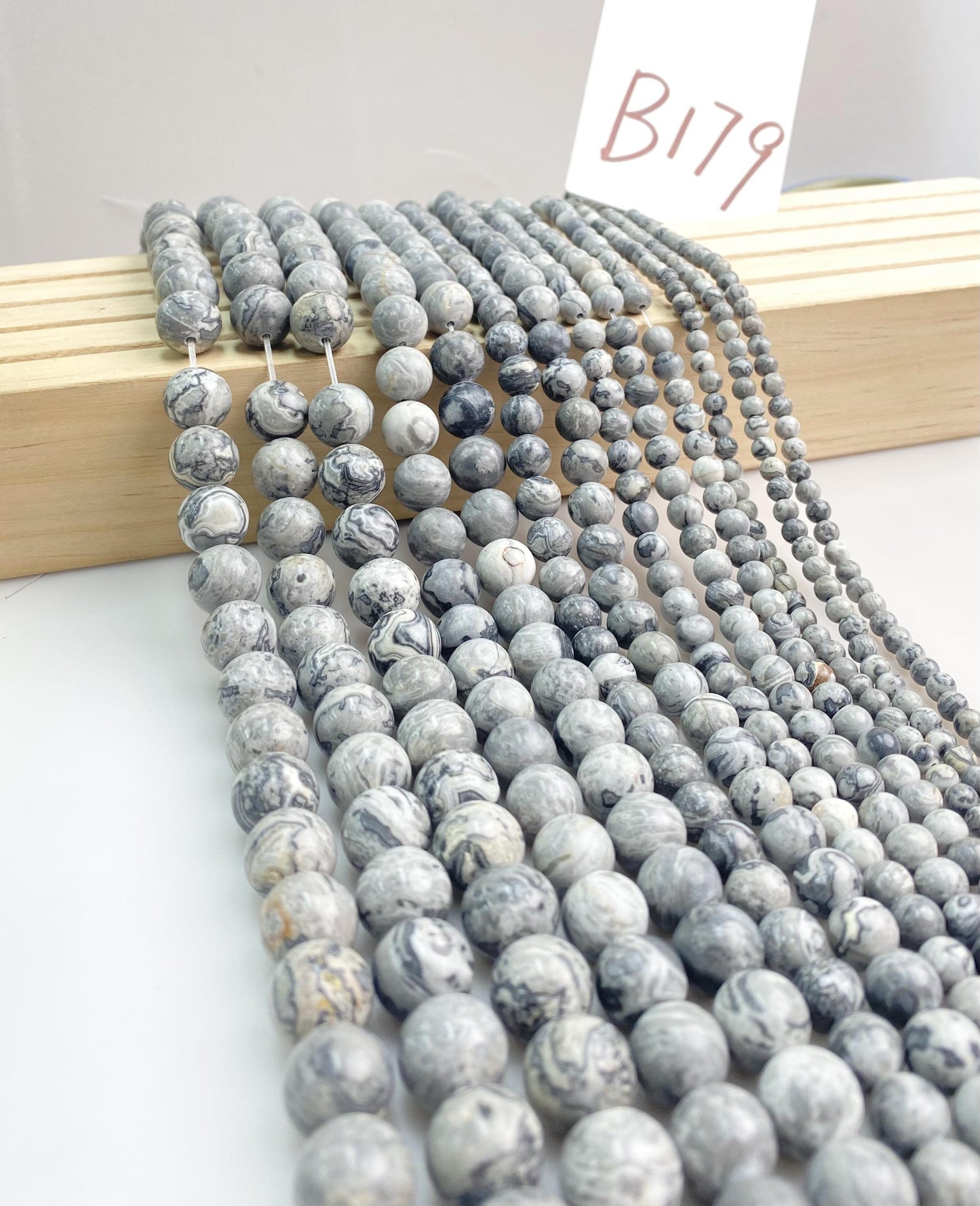 ------#B162-#B201 normal black and grey color  loose beads