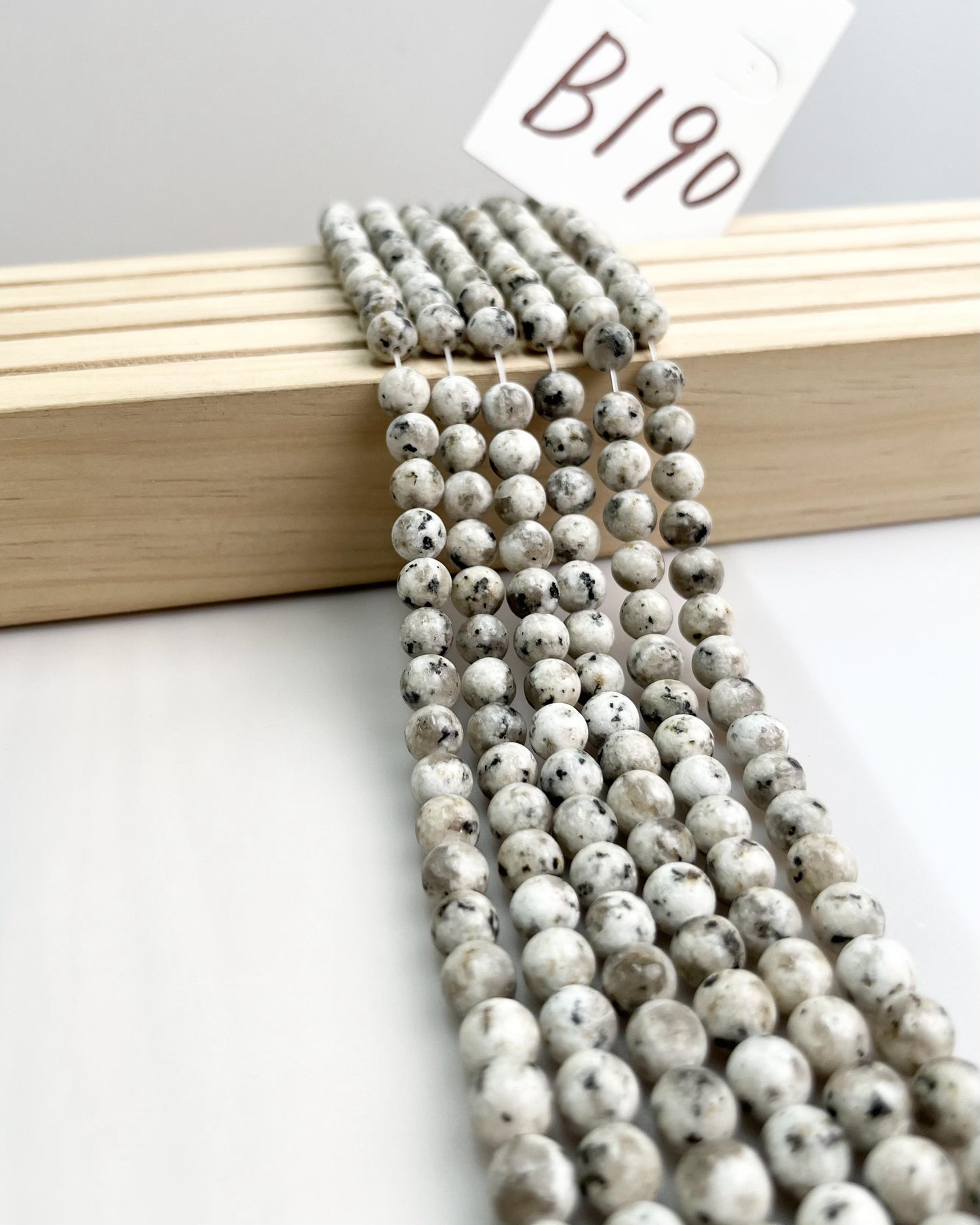 ------#B162-#B201 normal black and grey color  loose beads