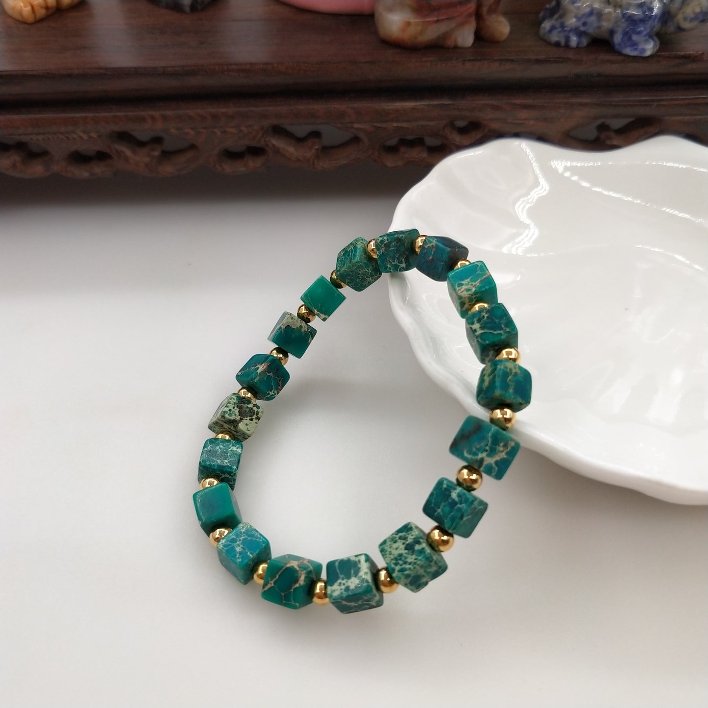 cubic jasper bracelet