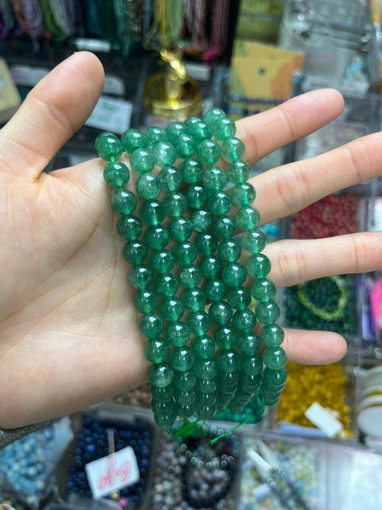 ----loose beads 8mm Green strawberry