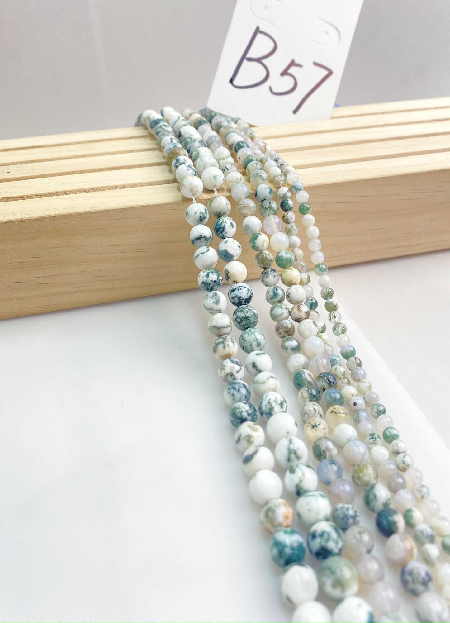 ------#B55-#B94 normal green color  loose beads