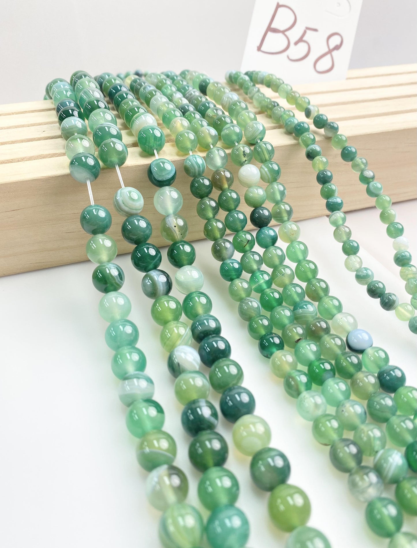 ------#B55-#B94 normal green color  loose beads