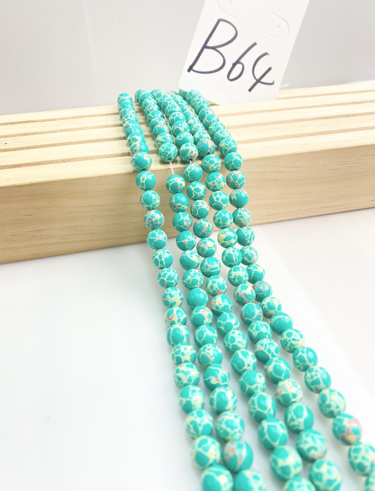 ------#B55-#B94 normal green color  loose beads