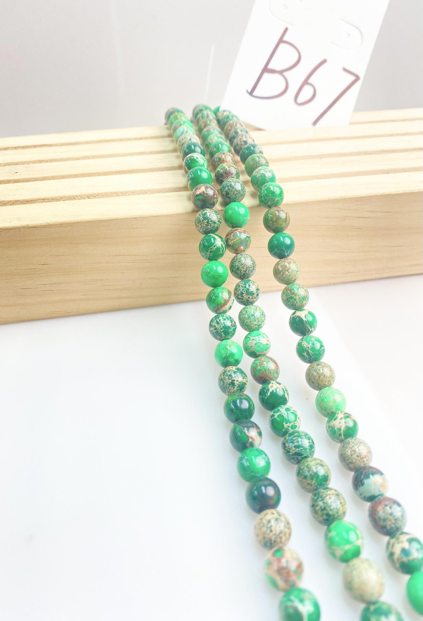 ------#B55-#B94 normal green color  loose beads
