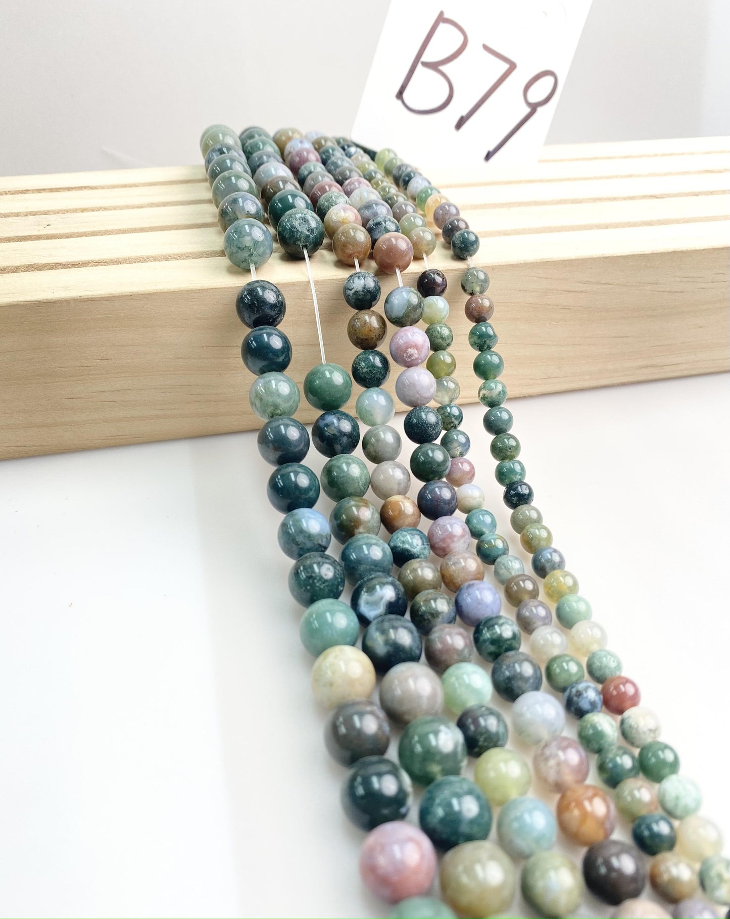 ------#B55-#B94 normal green color  loose beads