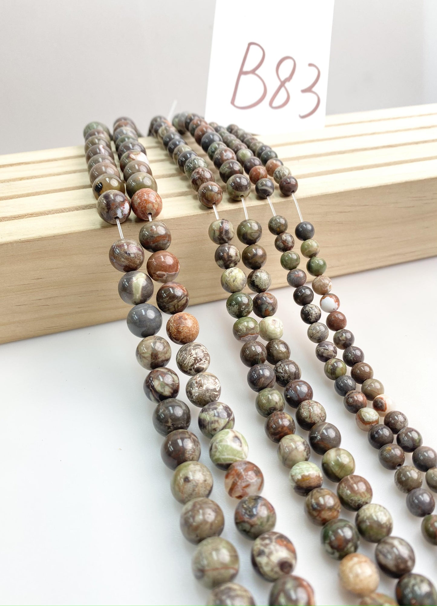 ------#B55-#B94 normal green color  loose beads