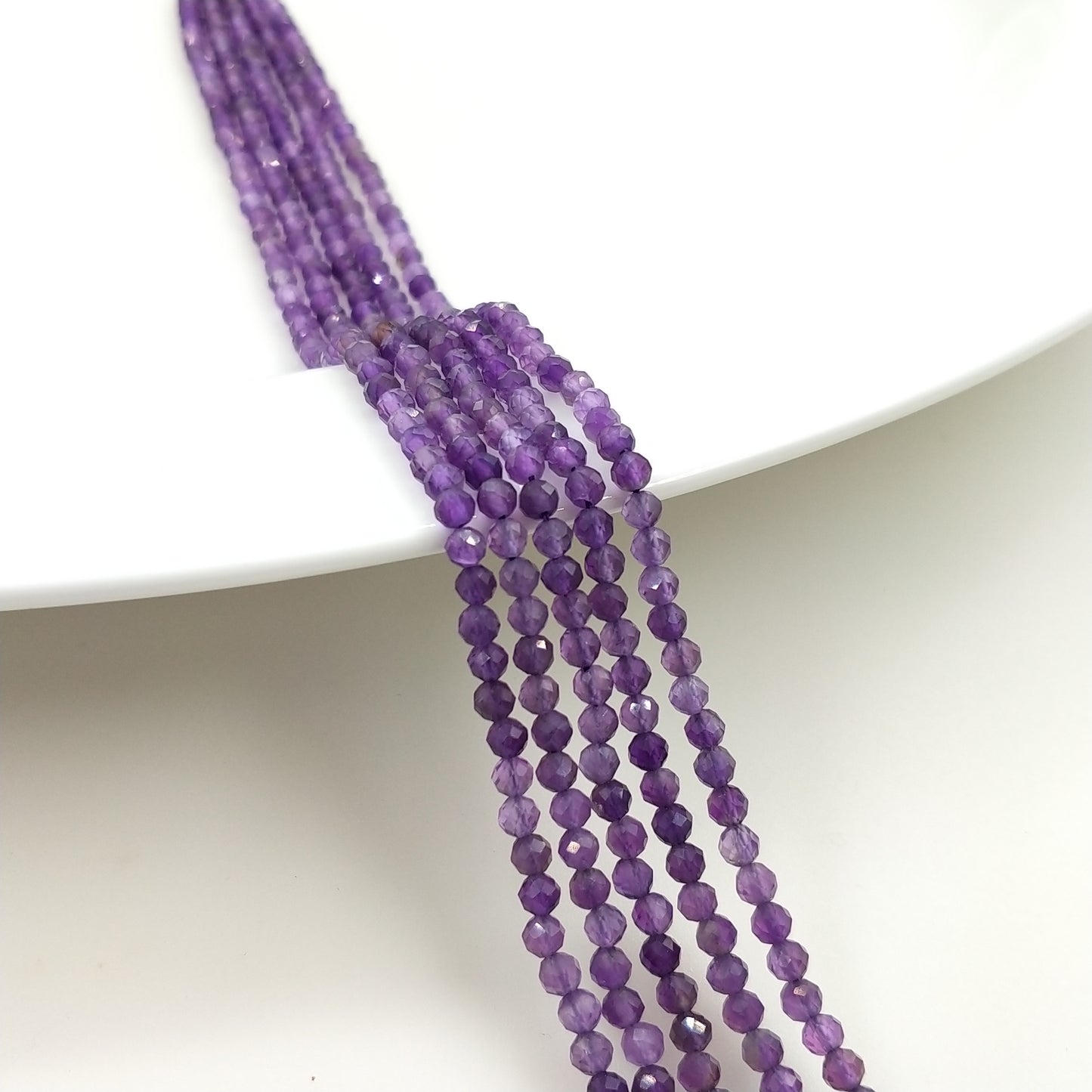 -----4mm faceted natural beads