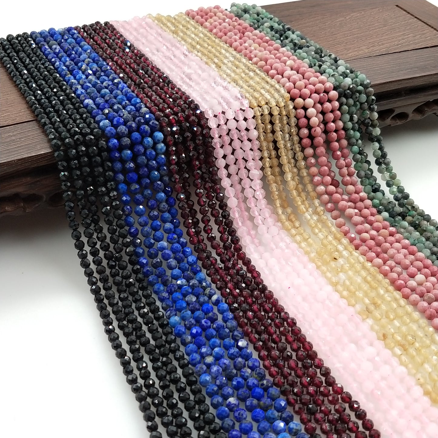 -----4mm faceted natural beads