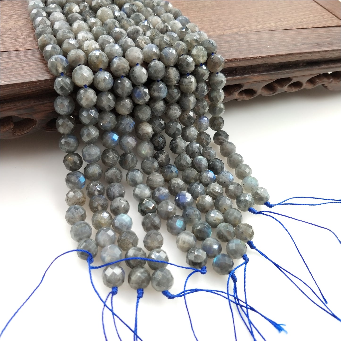 -----8mm faceted gemstone beads